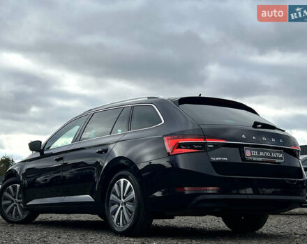 Черный Шкода Суперб, объемом двигателя 2 л и пробегом 173 тыс. км за 27700 $, фото 5 на Automoto.ua