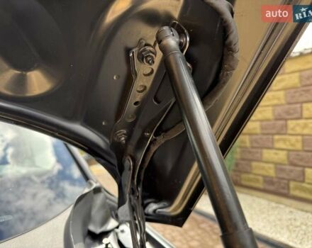 Черный Шкода Суперб, объемом двигателя 1.97 л и пробегом 193 тыс. км за 27500 $, фото 24 на Automoto.ua