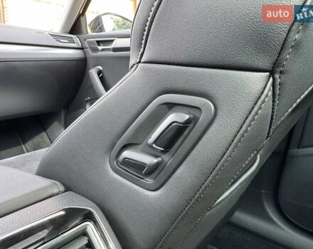 Черный Шкода Суперб, объемом двигателя 1.97 л и пробегом 193 тыс. км за 27500 $, фото 40 на Automoto.ua