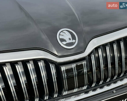 Черный Шкода Суперб, объемом двигателя 2 л и пробегом 173 тыс. км за 27700 $, фото 16 на Automoto.ua