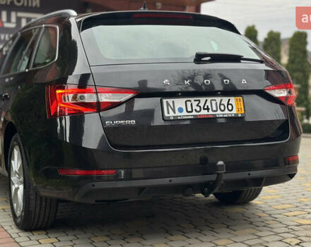 Черный Шкода Суперб, объемом двигателя 1.97 л и пробегом 259 тыс. км за 22900 $, фото 12 на Automoto.ua