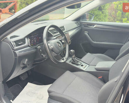 Черный Шкода Суперб, объемом двигателя 1.97 л и пробегом 259 тыс. км за 22900 $, фото 83 на Automoto.ua