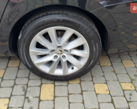 Черный Шкода Суперб, объемом двигателя 1.97 л и пробегом 259 тыс. км за 22900 $, фото 82 на Automoto.ua