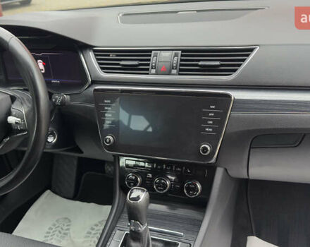 Черный Шкода Суперб, объемом двигателя 1.97 л и пробегом 259 тыс. км за 22900 $, фото 39 на Automoto.ua