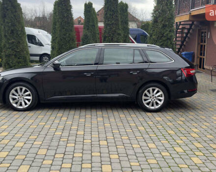 Черный Шкода Суперб, объемом двигателя 1.97 л и пробегом 259 тыс. км за 22900 $, фото 81 на Automoto.ua