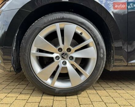 Черный Шкода Суперб, объемом двигателя 1.97 л и пробегом 193 тыс. км за 27500 $, фото 29 на Automoto.ua