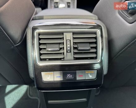 Черный Шкода Суперб, объемом двигателя 1.97 л и пробегом 193 тыс. км за 27500 $, фото 39 на Automoto.ua