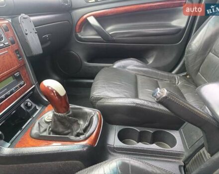 Шкода Суперб 2002 у Ужгороді на Automoto.ua Чорний Шкода Суперб, об'ємом двигуна 2.5 л та пробігом 280 тис. км за 3200 $, фото 43 на Automoto.ua