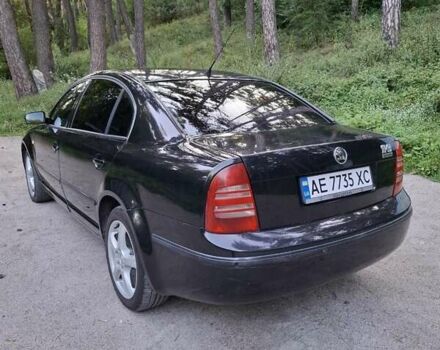 Чорний Шкода Суперб, об'ємом двигуна 2 л та пробігом 330 тис. км за 4900 $, фото 6 на Automoto.ua