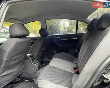 Чорний Шкода Суперб, об'ємом двигуна 2.5 л та пробігом 372 тис. км за 4450 $, фото 10 на Automoto.ua