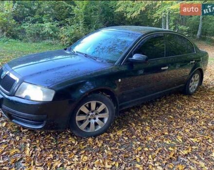 Шкода Суперб 2003 у Турке на Automoto.ua Чорний Шкода Суперб, об'ємом двигуна 2.77 л та пробігом 341 тис. км за 3000 $, фото 2 на Automoto.ua