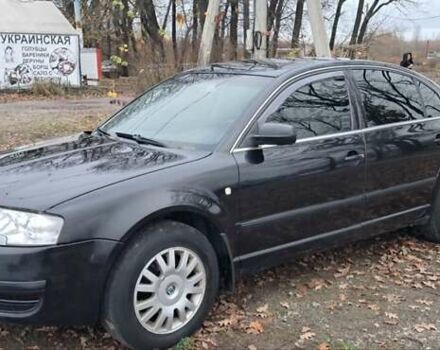 Черный Шкода Суперб, объемом двигателя 1.8 л и пробегом 302 тыс. км за 4500 $, фото 9 на Automoto.ua