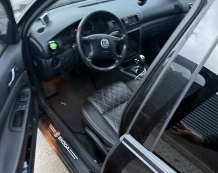 Черный Шкода Суперб, объемом двигателя 1.9 л и пробегом 503 тыс. км за 4500 $, фото 11 на Automoto.ua