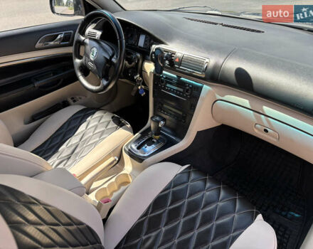 Черный Шкода Суперб, объемом двигателя 1.9 л и пробегом 270 тыс. км за 5400 $, фото 6 на Automoto.ua