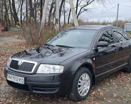 Черный Шкода Суперб, объемом двигателя 1.8 л и пробегом 302 тыс. км за 4500 $, фото 2 на Automoto.ua