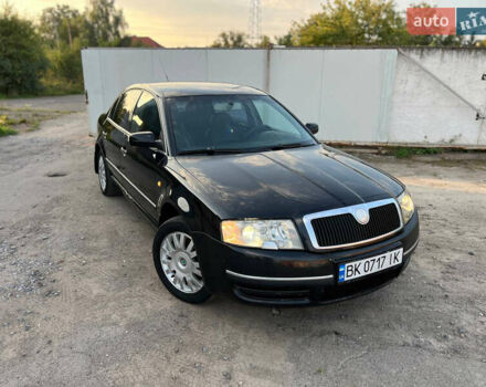 Черный Шкода Суперб, объемом двигателя 1.8 л и пробегом 278 тыс. км за 3950 $, фото 8 на Automoto.ua