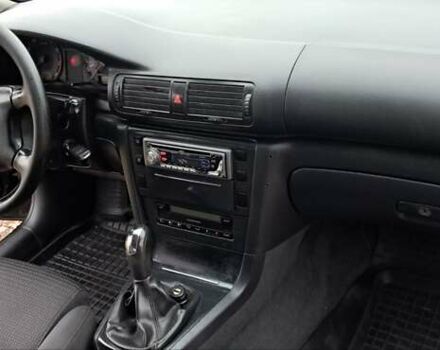 Черный Шкода Суперб, объемом двигателя 1.8 л и пробегом 302 тыс. км за 4500 $, фото 14 на Automoto.ua