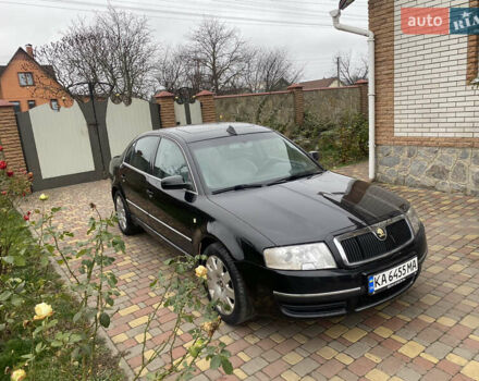 Черный Шкода Суперб, объемом двигателя 1.9 л и пробегом 300 тыс. км за 4600 $, фото 1 на Automoto.ua