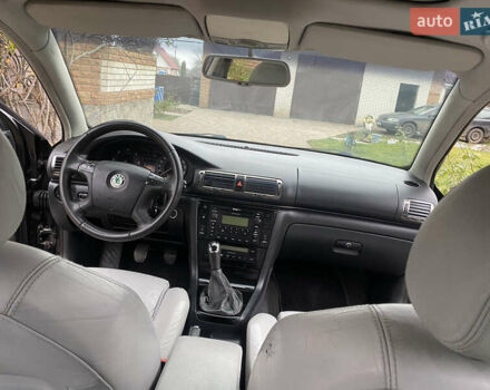 Черный Шкода Суперб, объемом двигателя 1.9 л и пробегом 300 тыс. км за 4600 $, фото 19 на Automoto.ua