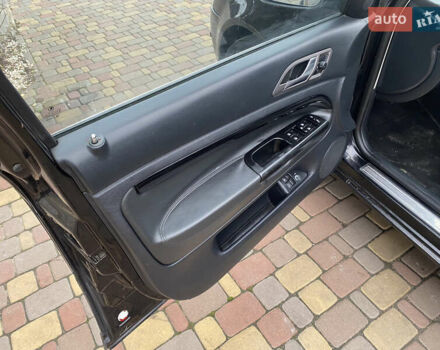 Черный Шкода Суперб, объемом двигателя 1.9 л и пробегом 300 тыс. км за 4600 $, фото 10 на Automoto.ua