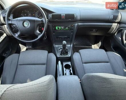 Черный Шкода Суперб, объемом двигателя 1.97 л и пробегом 340 тыс. км за 5600 $, фото 47 на Automoto.ua