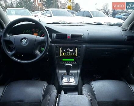 Черный Шкода Суперб, объемом двигателя 1.78 л и пробегом 200 тыс. км за 6600 $, фото 19 на Automoto.ua