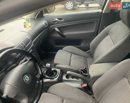 Черный Шкода Суперб, объемом двигателя 2.5 л и пробегом 380 тыс. км за 3700 $, фото 5 на Automoto.ua