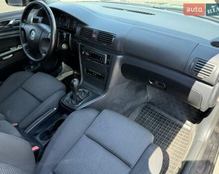 Черный Шкода Суперб, объемом двигателя 1.97 л и пробегом 340 тыс. км за 5600 $, фото 43 на Automoto.ua