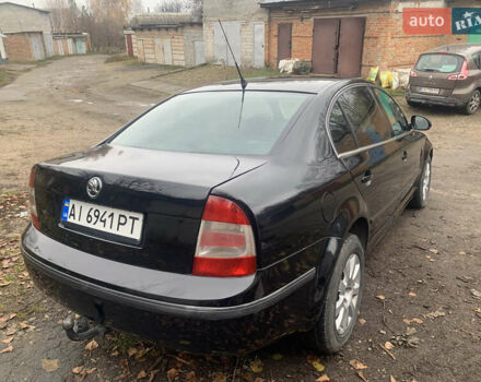 Черный Шкода Суперб, объемом двигателя 2.5 л и пробегом 380 тыс. км за 3700 $, фото 3 на Automoto.ua