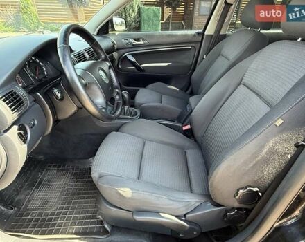 Черный Шкода Суперб, объемом двигателя 1.97 л и пробегом 340 тыс. км за 5600 $, фото 29 на Automoto.ua