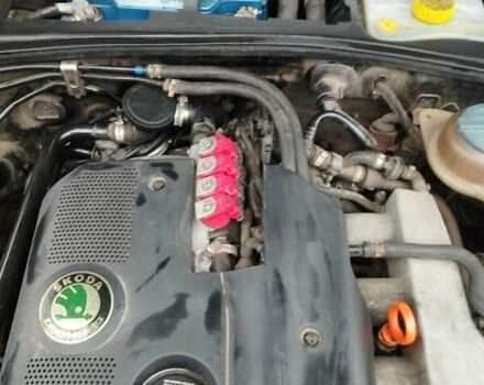 Черный Шкода Суперб, объемом двигателя 1.78 л и пробегом 343 тыс. км за 5700 $, фото 16 на Automoto.ua