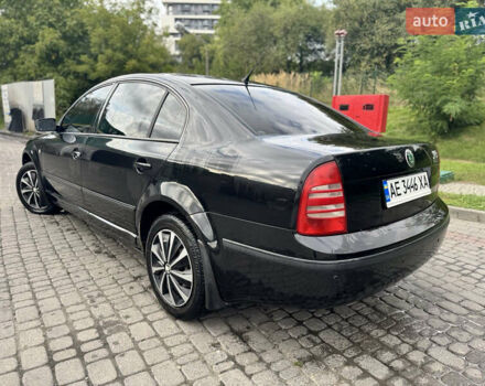 Черный Шкода Суперб, объемом двигателя 1.78 л и пробегом 210 тыс. км за 4200 $, фото 4 на Automoto.ua