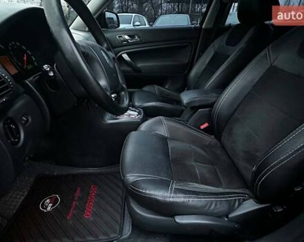 Черный Шкода Суперб, объемом двигателя 1.78 л и пробегом 200 тыс. км за 6600 $, фото 11 на Automoto.ua