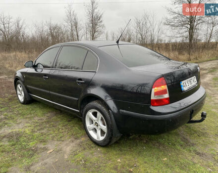 Черный Шкода Суперб, объемом двигателя 1.8 л и пробегом 260 тыс. км за 6000 $, фото 1 на Automoto.ua