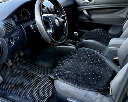 Черный Шкода Суперб, объемом двигателя 1.9 л и пробегом 335 тыс. км за 6000 $, фото 12 на Automoto.ua