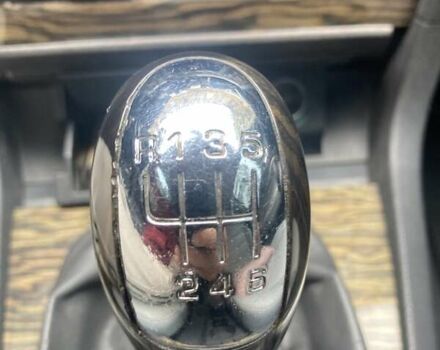 Черный Шкода Суперб, объемом двигателя 2 л и пробегом 302 тыс. км за 8000 $, фото 28 на Automoto.ua