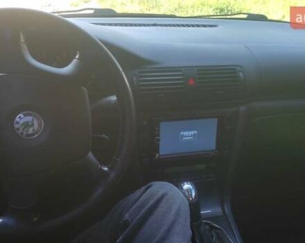 Черный Шкода Суперб, объемом двигателя 1.8 л и пробегом 263 тыс. км за 5900 $, фото 4 на Automoto.ua