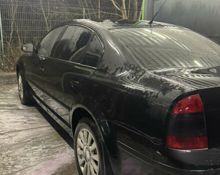 Черный Шкода Суперб, объемом двигателя 1.78 л и пробегом 337 тыс. км за 6500 $, фото 3 на Automoto.ua