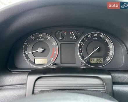 Черный Шкода Суперб, объемом двигателя 1.8 л и пробегом 261 тыс. км за 7990 $, фото 18 на Automoto.ua