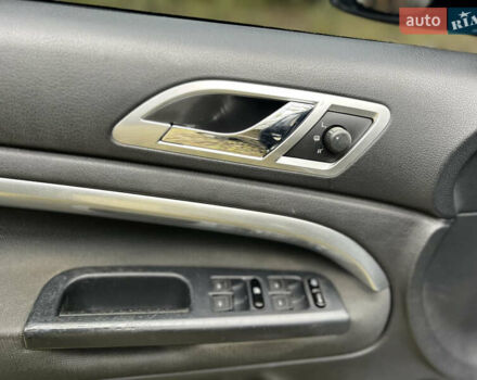 Шкода Суперб 2007 у Києві на Automoto.ua Чорний Шкода Суперб, об'ємом двигуна 1.8 л та пробігом 231 тис. км за 7300 $, фото 57 на Automoto.ua