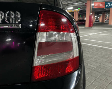 Черный Шкода Суперб, объемом двигателя 1.78 л и пробегом 290 тыс. км за 5300 $, фото 12 на Automoto.ua