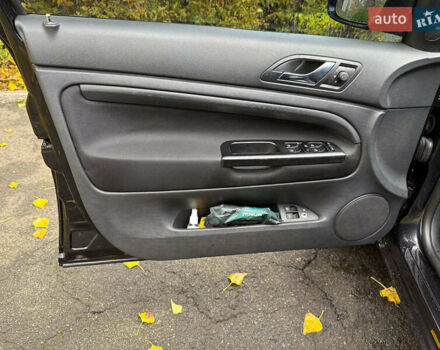 Шкода Суперб 2007 у Києві на Automoto.ua Чорний Шкода Суперб, об'ємом двигуна 1.8 л та пробігом 374 тис. км за 6790 $, фото 4 на Automoto.ua