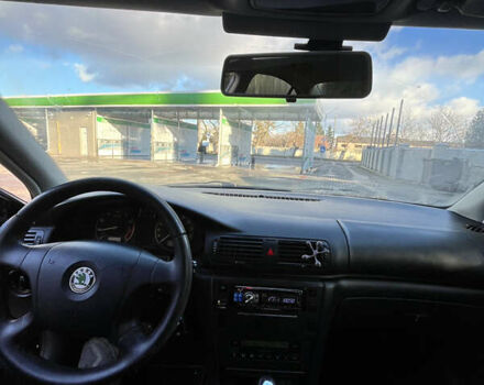 Чорний Шкода Суперб, об'ємом двигуна 1.8 л та пробігом 293 тис. км за 5650 $, фото 11 на Automoto.ua