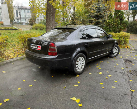 Шкода Суперб 2007 у Києві на Automoto.ua Чорний Шкода Суперб, об'ємом двигуна 1.8 л та пробігом 374 тис. км за 6790 $, фото 7 на Automoto.ua