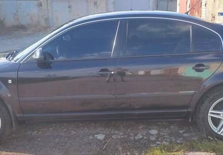 Черный Шкода Суперб, объемом двигателя 1.8 л и пробегом 263 тыс. км за 5900 $, фото 5 на Automoto.ua