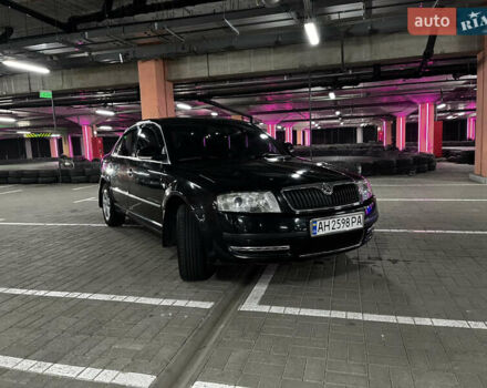 Черный Шкода Суперб, объемом двигателя 1.78 л и пробегом 290 тыс. км за 5300 $, фото 3 на Automoto.ua