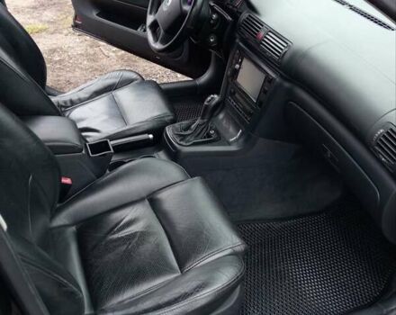 Черный Шкода Суперб, объемом двигателя 1.8 л и пробегом 313 тыс. км за 5500 $, фото 4 на Automoto.ua