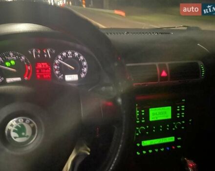 Чорний Шкода Суперб, об'ємом двигуна 1.97 л та пробігом 236 тис. км за 6100 $, фото 6 на Automoto.ua