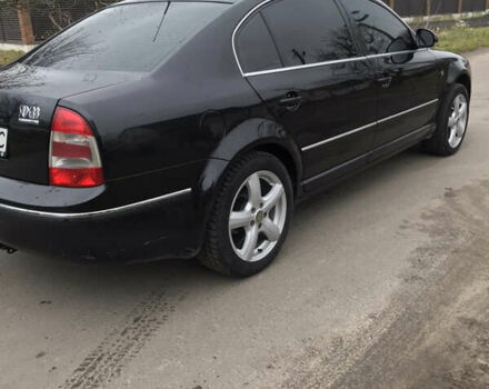 Чорний Шкода Суперб, об'ємом двигуна 2 л та пробігом 333 тис. км за 5500 $, фото 3 на Automoto.ua