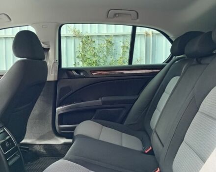 Черный Шкода Суперб, объемом двигателя 1.8 л и пробегом 210 тыс. км за 7400 $, фото 10 на Automoto.ua